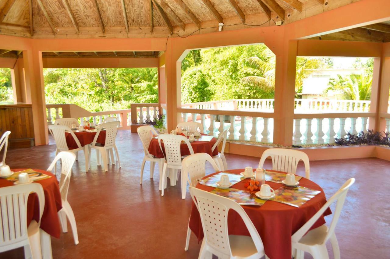 Hidden Paradise Resort Hotel Негрил Екстер'єр фото